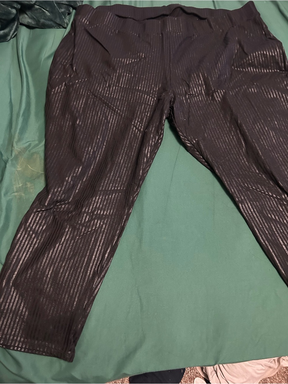 Women’s Plus Black Shimmery Striped Leggings